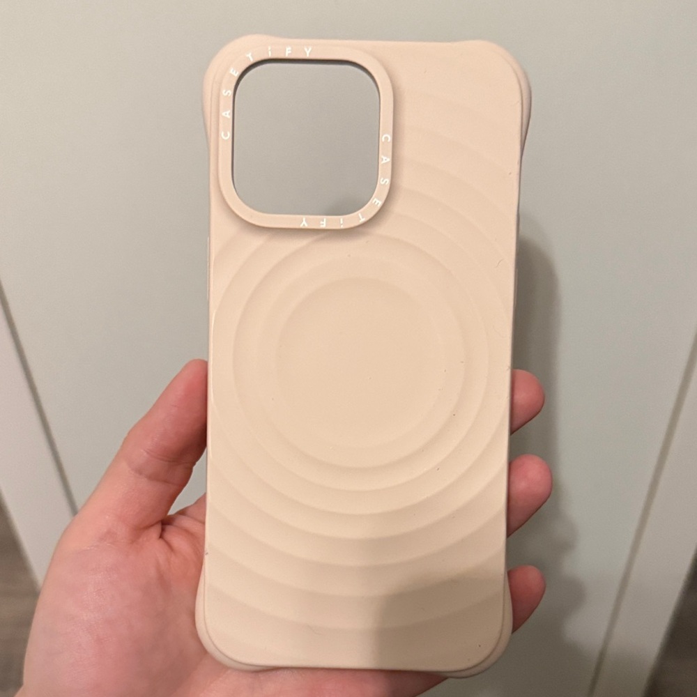 Casetify Beige Ripple Phone Case IPHONE 15 PRO MAX